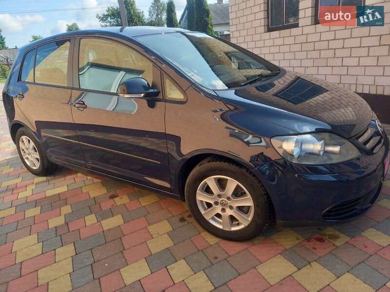 Хэтчбек Volkswagen Golf Plus 2006 в Сарнах фото 4 Хэтчбек Volkswagen Golf Plus 2006 в Сарнах