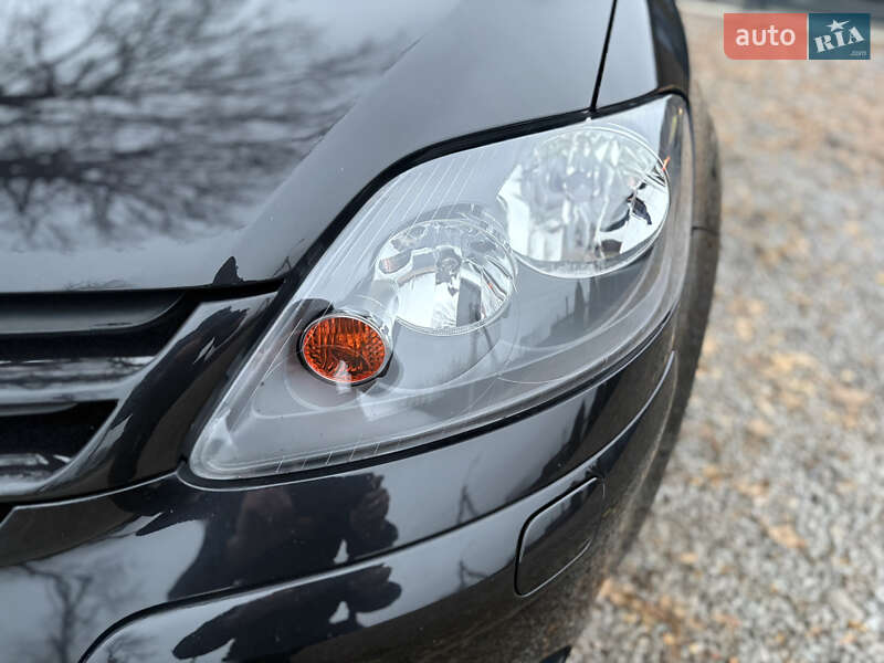 Хэтчбек Volkswagen Golf Plus 2006 в Виннице