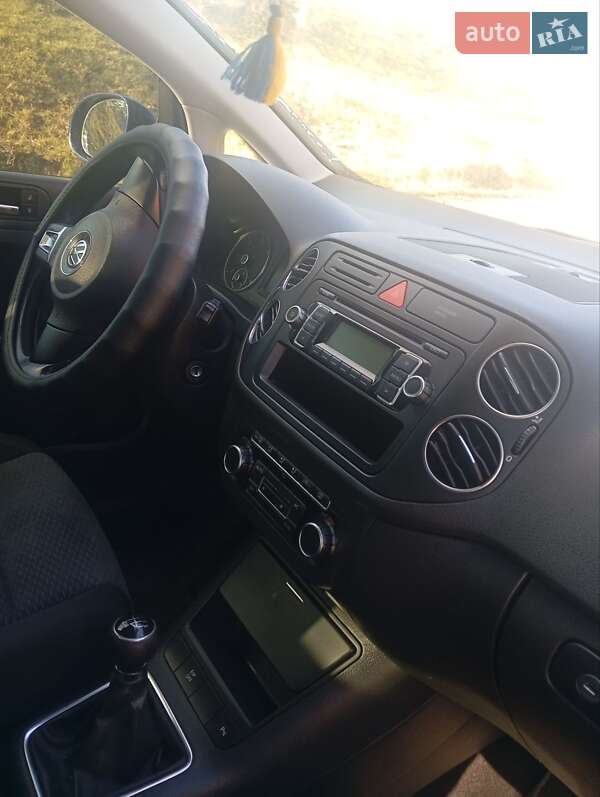 Хетчбек Volkswagen Golf Plus 2010 в Хмельницькому фото 14 Хетчбек Volkswagen Golf Plus 2010 в Хмельницькому