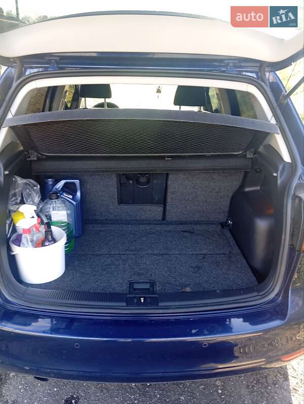 Хетчбек Volkswagen Golf Plus 2010 в Хмельницькому фото 15 Хетчбек Volkswagen Golf Plus 2010 в Хмельницькому