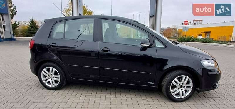Хетчбек Volkswagen Golf Plus 2007 в Запоріжжі