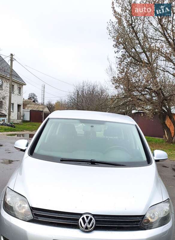 Хэтчбек Volkswagen Golf Plus 2010 в Кременчуге фото 7 Хэтчбек Volkswagen Golf Plus 2010 в Кременчуге