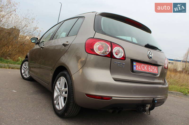 Хэтчбек Volkswagen Golf Plus 2010 в Дрогобыче