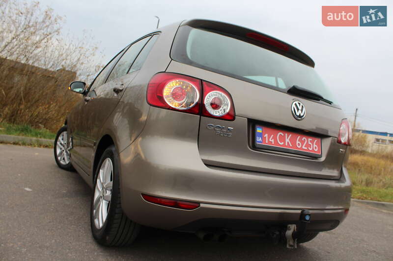 Хэтчбек Volkswagen Golf Plus 2010 в Дрогобыче