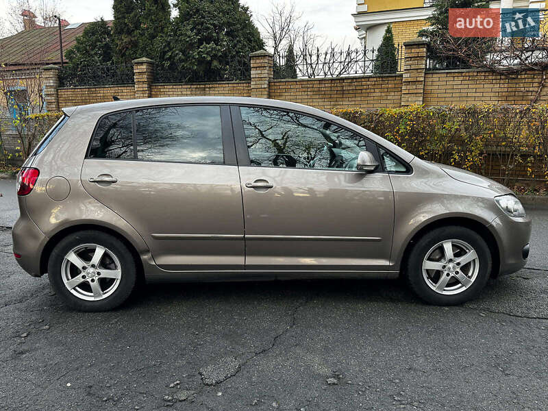 Хэтчбек Volkswagen Golf Plus 2011 в Киеве фото 6 Хэтчбек Volkswagen Golf Plus 2011 в Киеве