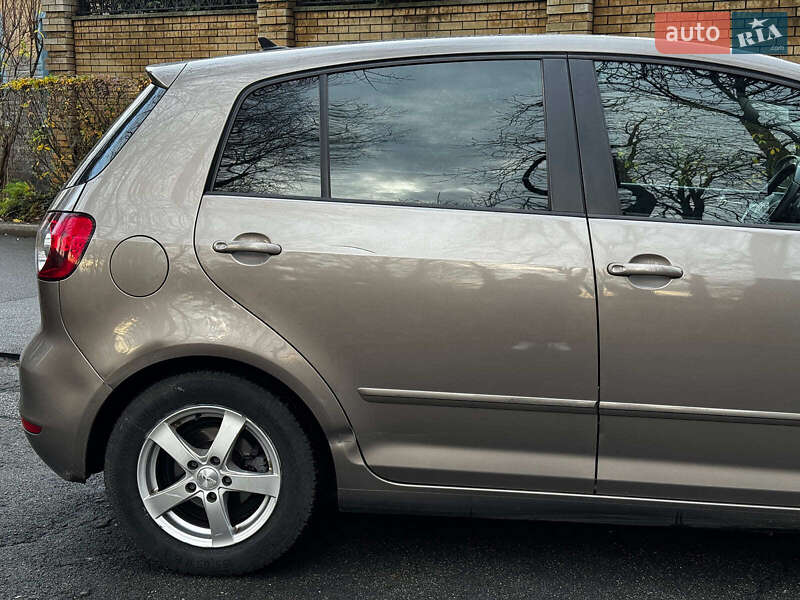 Хэтчбек Volkswagen Golf Plus 2011 в Киеве фото 5 Хэтчбек Volkswagen Golf Plus 2011 в Киеве