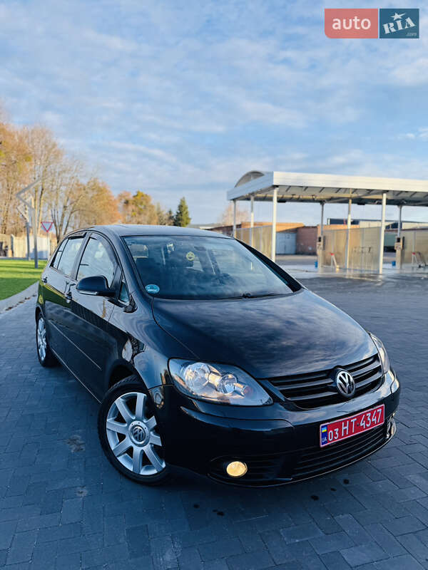 Хэтчбек Volkswagen Golf Plus 2006 в Лубнах