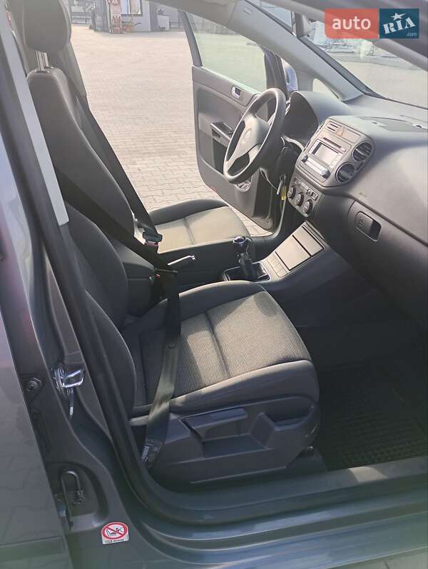 Хэтчбек Volkswagen Golf Plus 2006 в Кременце