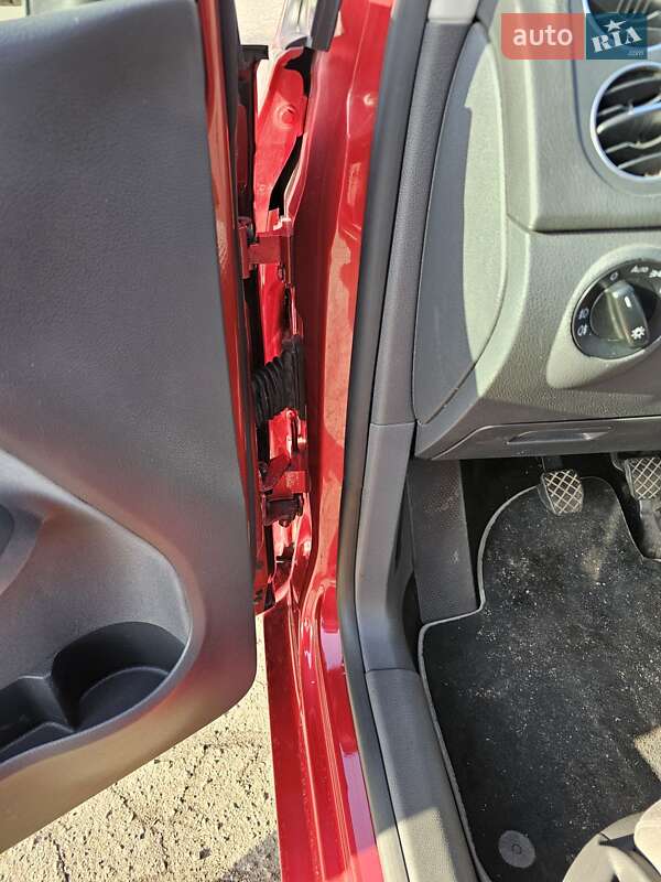 Хэтчбек Volkswagen Golf Plus 2009 в Полтаве фото 40 Хэтчбек Volkswagen Golf Plus 2009 в Полтаве