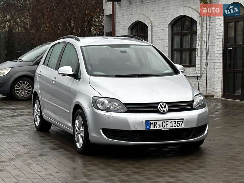 Хэтчбек Volkswagen Golf Plus 2010 в Красилове