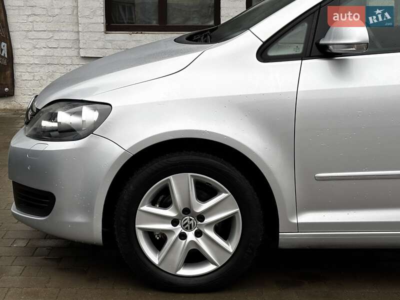 Хэтчбек Volkswagen Golf Plus 2010 в Красилове