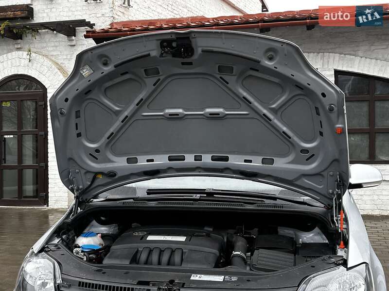 Хэтчбек Volkswagen Golf Plus 2010 в Красилове