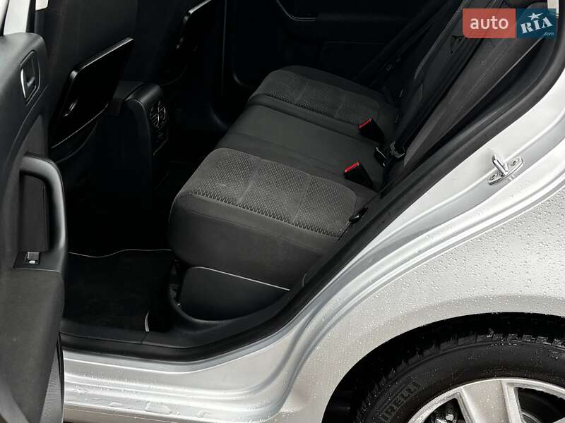 Хэтчбек Volkswagen Golf Plus 2010 в Красилове