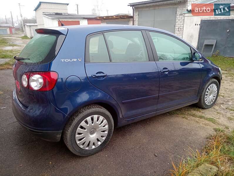 Хэтчбек Volkswagen Golf Plus 2007 в Житомире