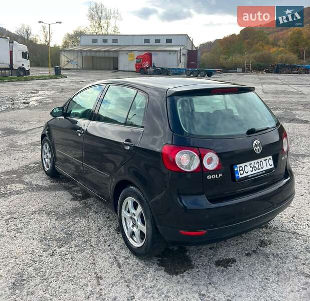 Хэтчбек Volkswagen Golf Plus 2005 в Львове