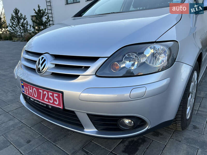 Хэтчбек Volkswagen Golf Plus 2008 в Луцке