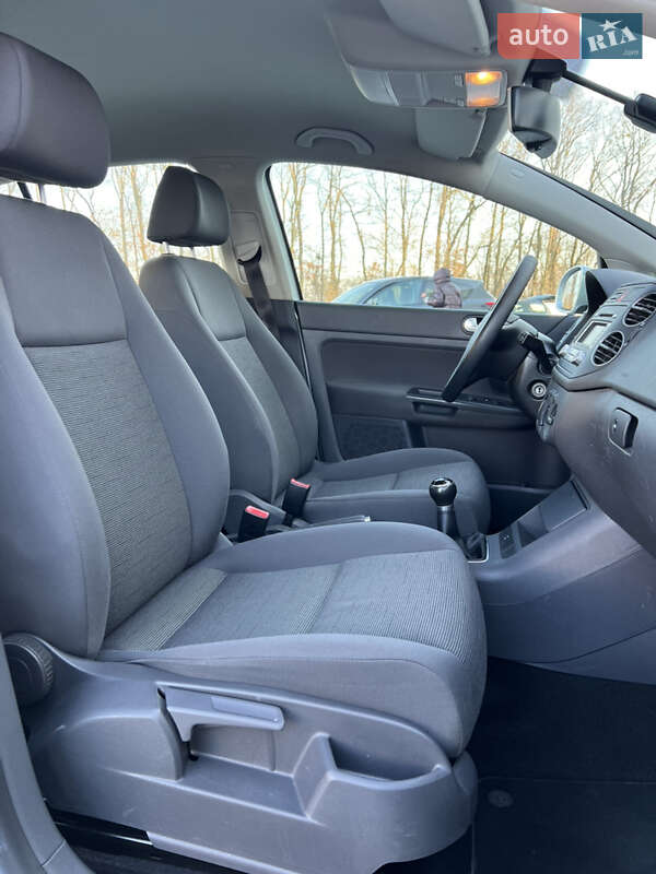 Хэтчбек Volkswagen Golf Plus 2008 в Луцке