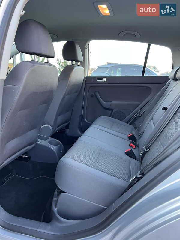 Хэтчбек Volkswagen Golf Plus 2008 в Луцке