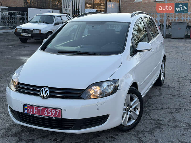 Хэтчбек Volkswagen Golf Plus 2010 в Лубнах