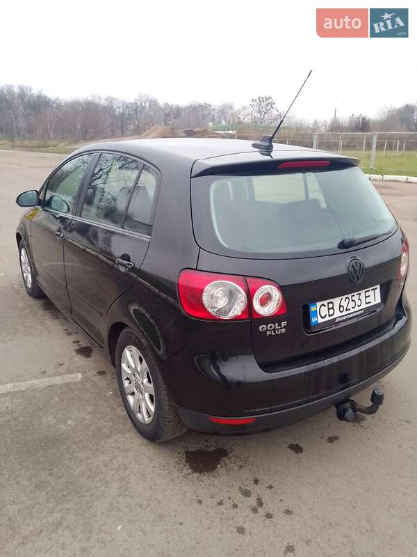 Хэтчбек Volkswagen Golf Plus 2008 в Прилуках