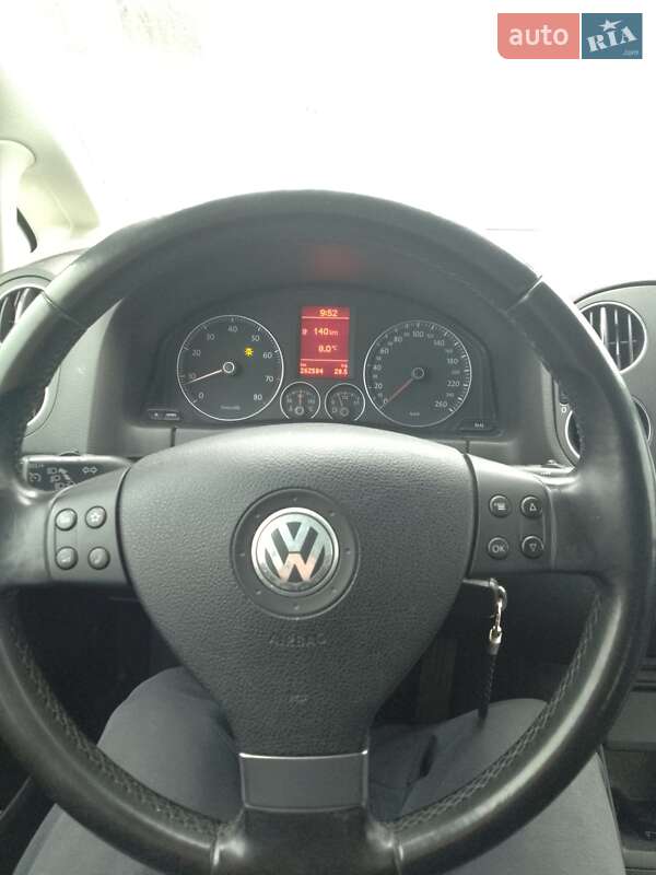 Хэтчбек Volkswagen Golf Plus 2008 в Прилуках