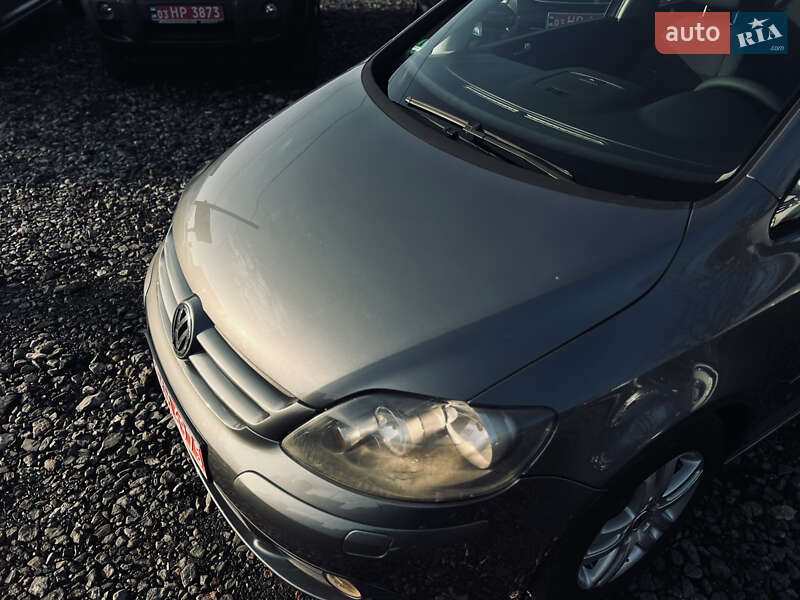 Хэтчбек Volkswagen Golf Plus 2009 в Полтаве