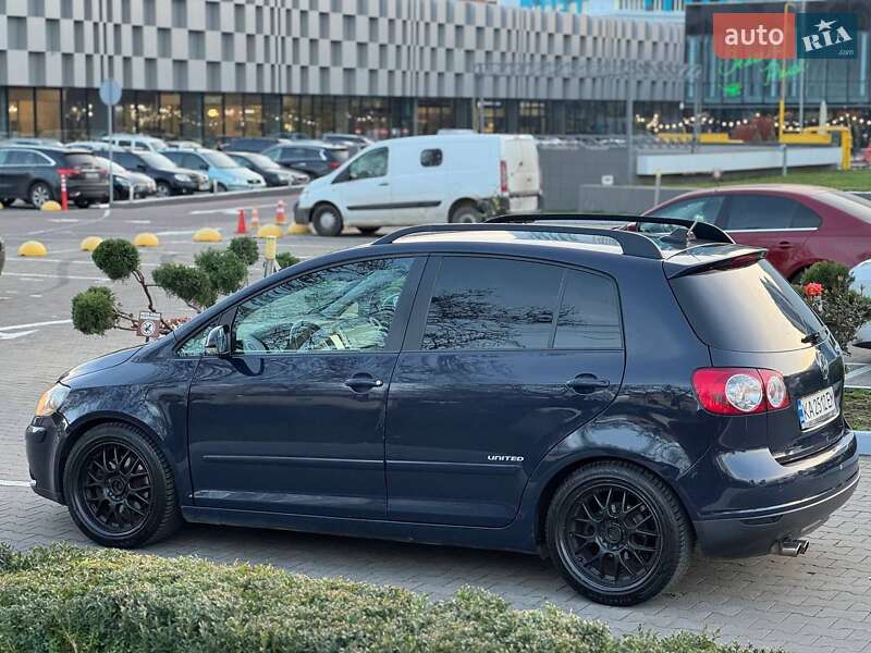 Хэтчбек Volkswagen Golf Plus 2008 в Одессе