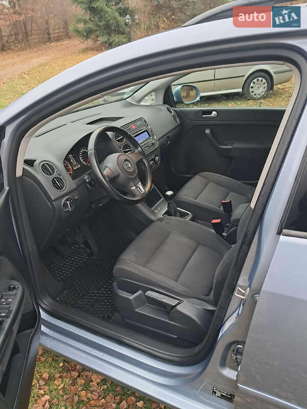 Хэтчбек Volkswagen Golf Plus 2011 в Ужгороде