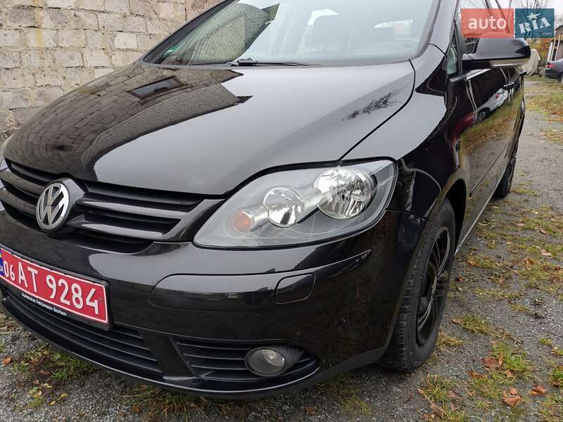 Хетчбек Volkswagen Golf Plus 2005 в Звягелі фото 13 Хетчбек Volkswagen Golf Plus 2005 в Звягелі