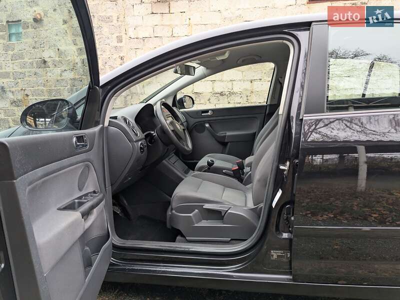 Хетчбек Volkswagen Golf Plus 2005 в Звягелі фото 16 Хетчбек Volkswagen Golf Plus 2005 в Звягелі