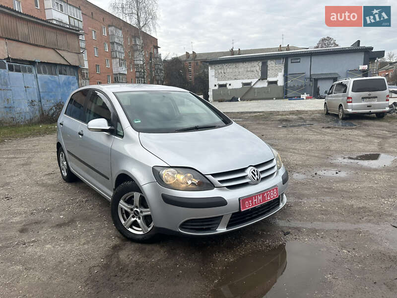 Хэтчбек Volkswagen Golf Plus 2005 в Нежине