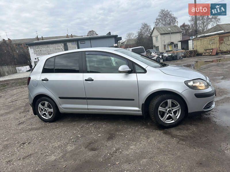 Хэтчбек Volkswagen Golf Plus 2005 в Нежине