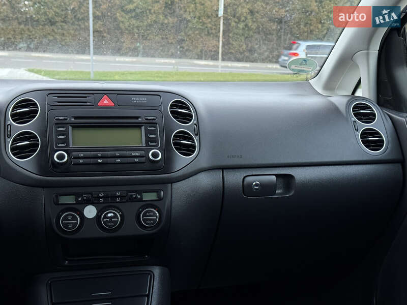 Хетчбек Volkswagen Golf Plus 2006 в Стрию