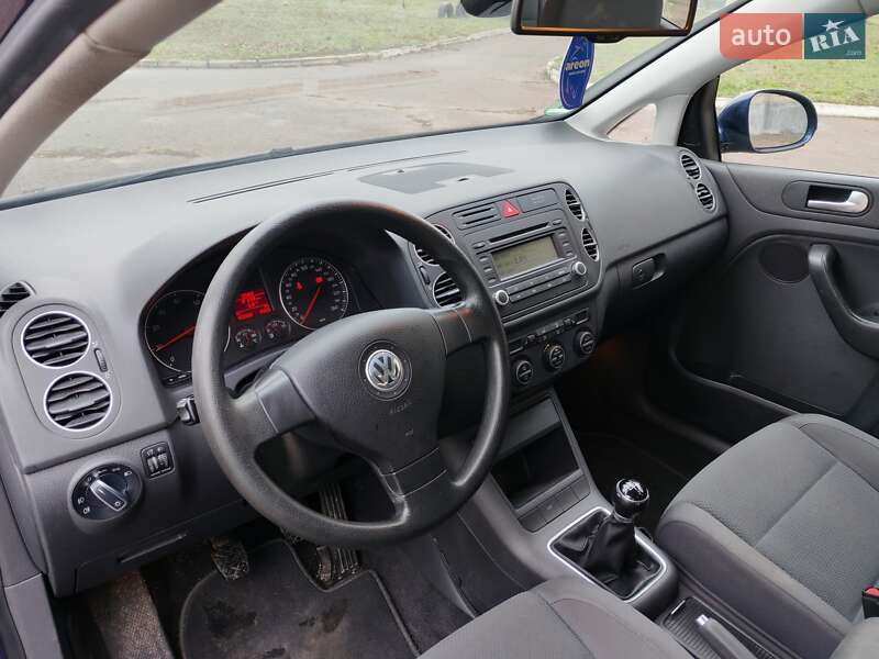 Хэтчбек Volkswagen Golf Plus 2006 в Александрие
