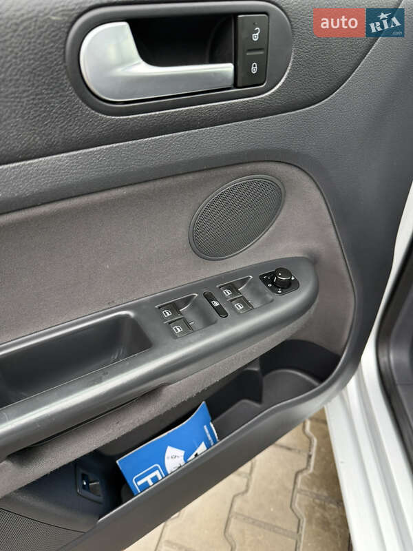 Хэтчбек Volkswagen Golf Plus 2006 в Луцке