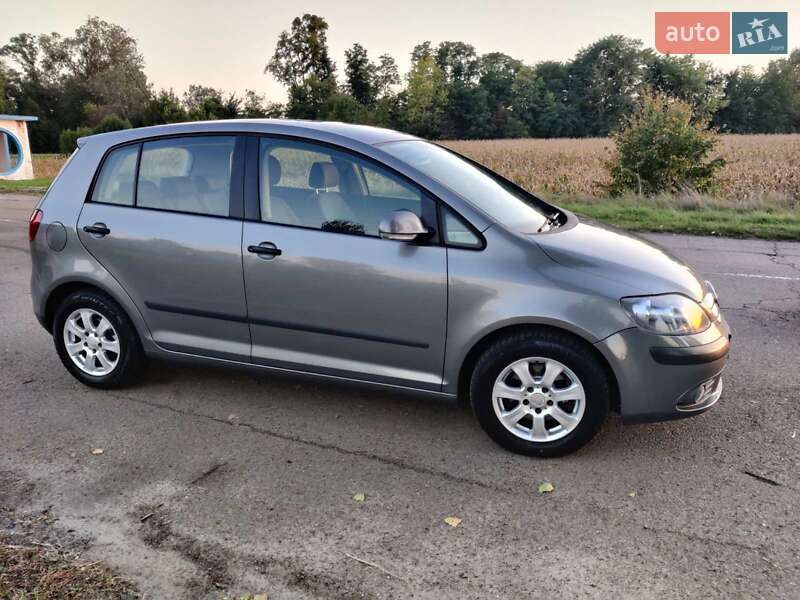 Хетчбек Volkswagen Golf Plus 2006 в Баришівка фото 3 Хетчбек Volkswagen Golf Plus 2006 в Баришівка