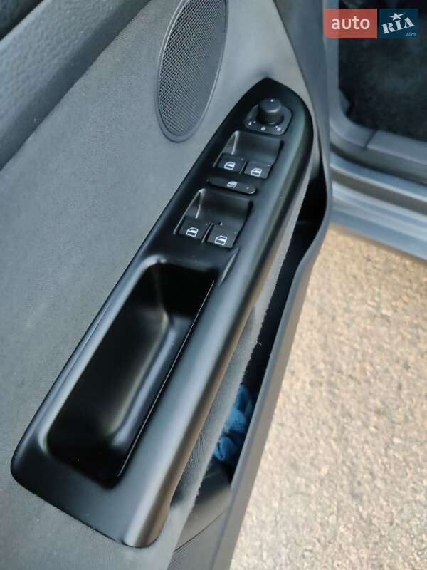 Хетчбек Volkswagen Golf Plus 2006 в Баришівка фото 21 Хетчбек Volkswagen Golf Plus 2006 в Баришівка