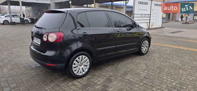 Хэтчбек Volkswagen Golf Plus 2005 в Днепре