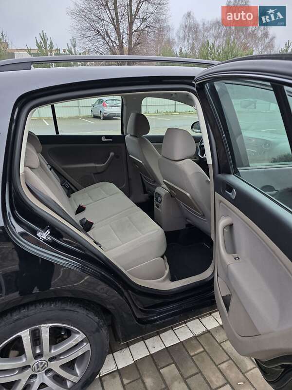 Хэтчбек Volkswagen Golf Plus 2010 в Луцке