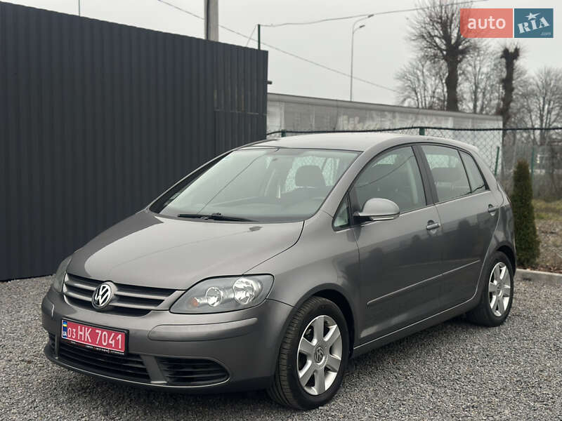 Хэтчбек Volkswagen Golf Plus 2006 в Виннице
