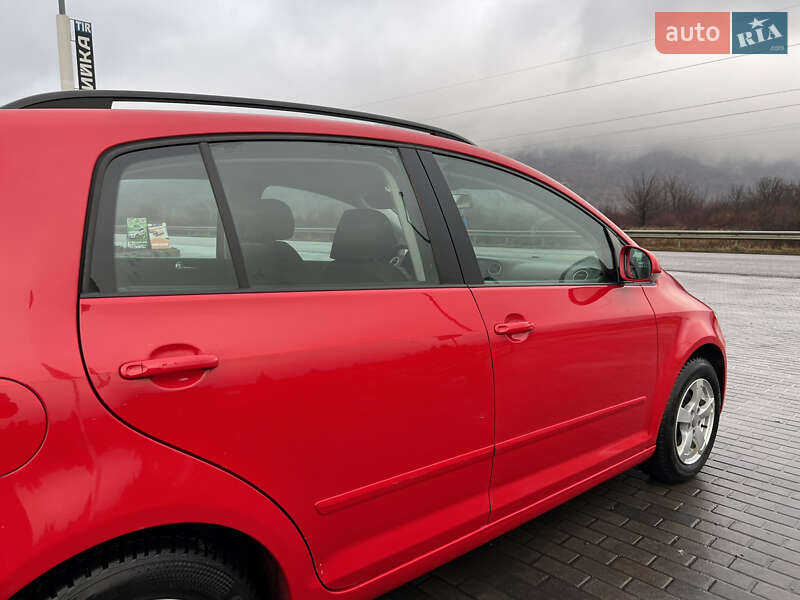 Хетчбек Volkswagen Golf Plus 2009 в Хусті фото 15 Хетчбек Volkswagen Golf Plus 2009 в Хусті