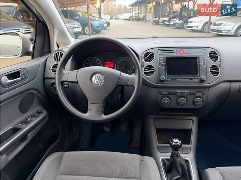 Хэтчбек Volkswagen Golf Plus 2006 в Кривом Роге фото 6 Хэтчбек Volkswagen Golf Plus 2006 в Кривом Роге