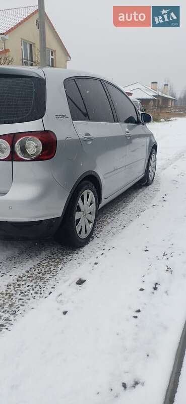Хетчбек Volkswagen Golf Plus 2006 в Софіївській Борщагівці