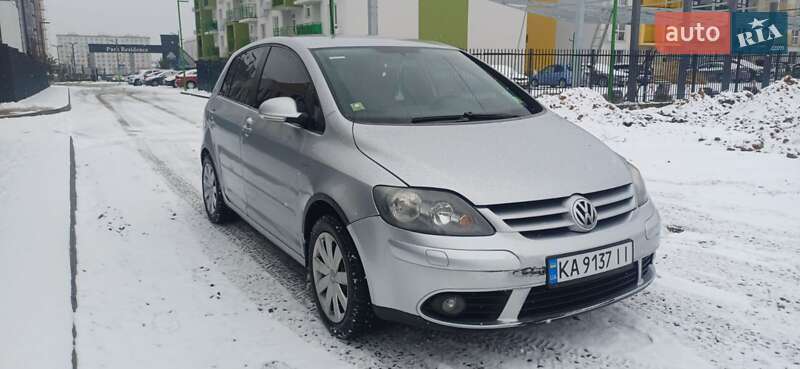 Хетчбек Volkswagen Golf Plus 2006 в Софіївській Борщагівці
