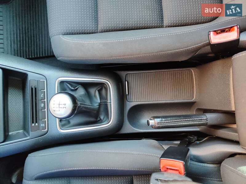 Хетчбек Volkswagen Golf Plus 2011 в Шепетівці