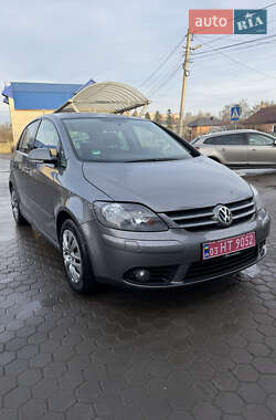 Хэтчбек Volkswagen Golf Plus 2008 в Луцке