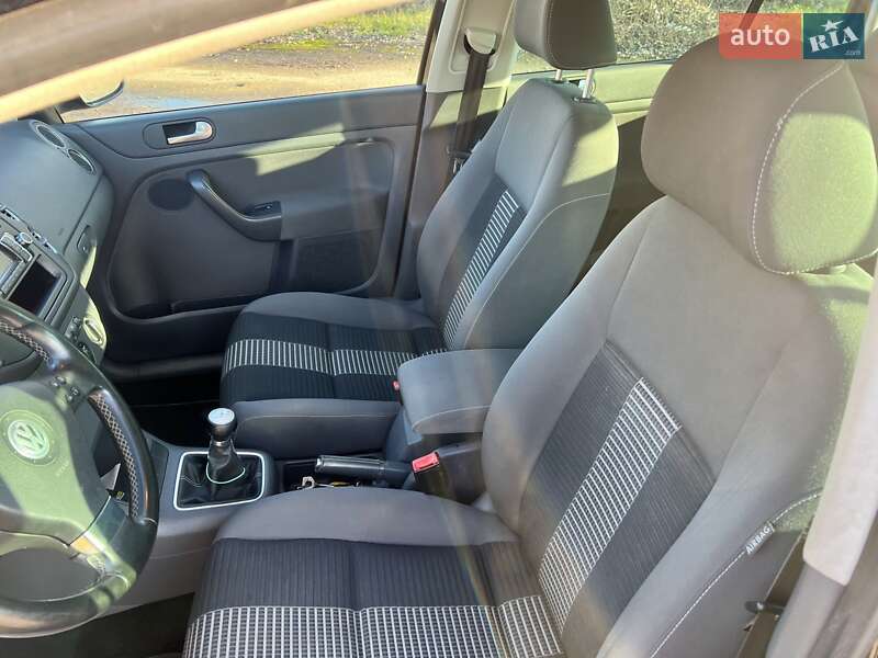 Хетчбек Volkswagen Golf Plus 2008 в Вінниці