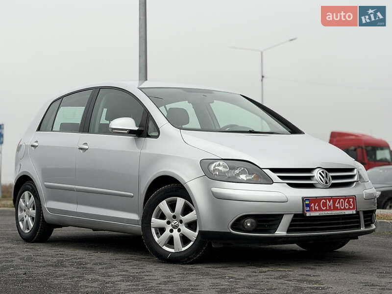 Хетчбек Volkswagen Golf Plus 2008 в Вінниці