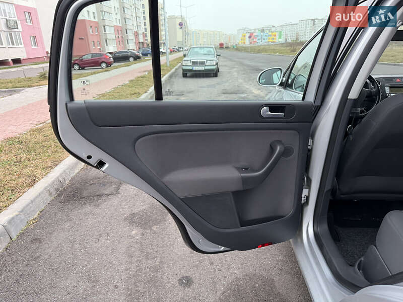 Хетчбек Volkswagen Golf Plus 2008 в Вінниці