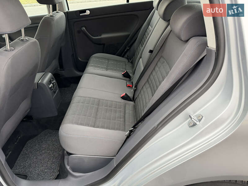 Хетчбек Volkswagen Golf Plus 2008 в Вінниці